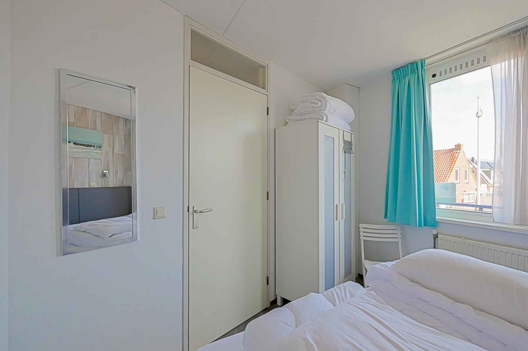 Seinpost 26 - Aan Zee Apartment